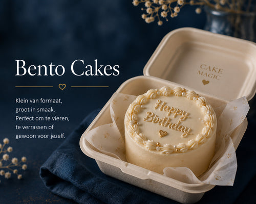 Handgemaakte Bento Cake van Cake Magic, luxe gedecoreerd en perfect als persoonlijk cadeau, verjaardagstaart of verrassing voor een speciale gelegenheid.